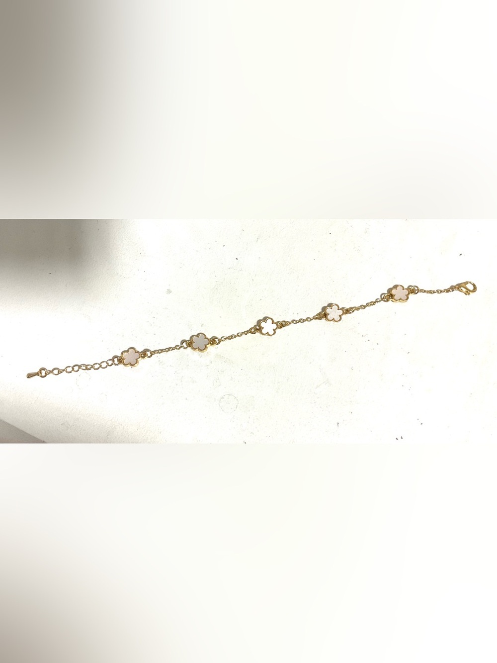 Dainty 5 White Mother-Of-Pearl Clover Bracelet, Gold toned Thin Link Chain - Picture 4 of 4